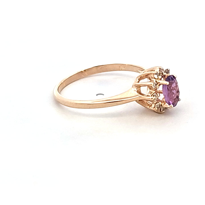 14KY Amethyst and Diamond Estate Ring