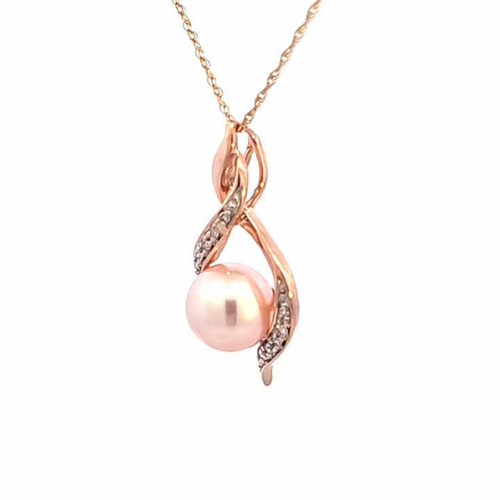 10KR Pearl and Diamond Estate Pendant