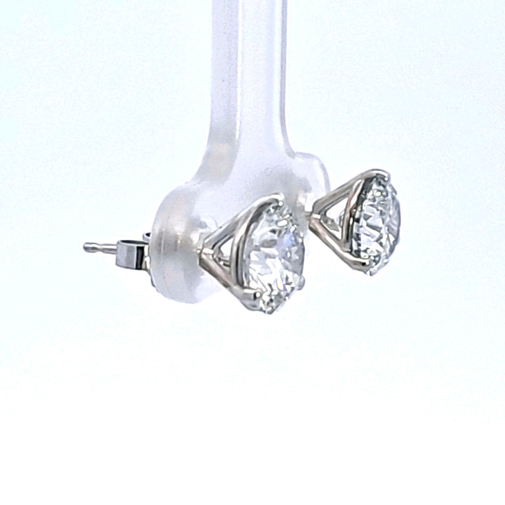 Lab Grown Diamond Earring