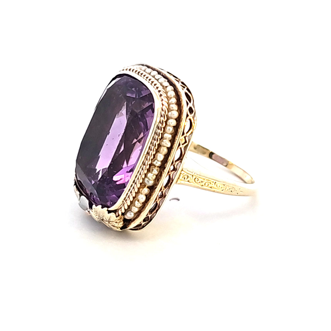 14KY Amethyst and Pearl Estate Ring