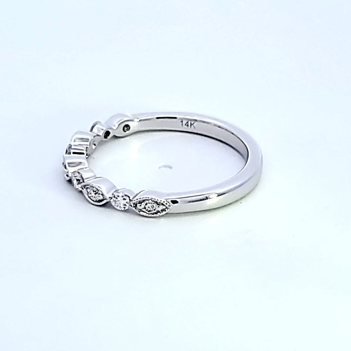 14KW Diamond Wedding Band