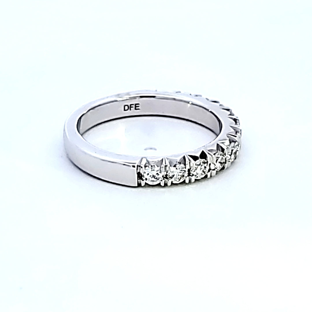 14KW Diamond Wedding Band