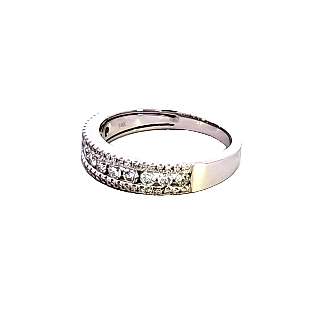 14KW Diamond Band