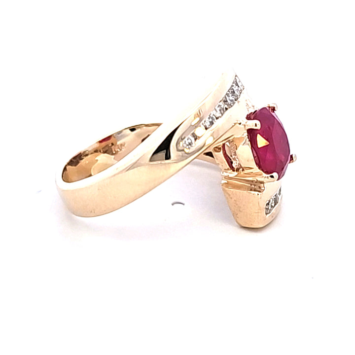 14KY Ruby and Diamond Estate Ring