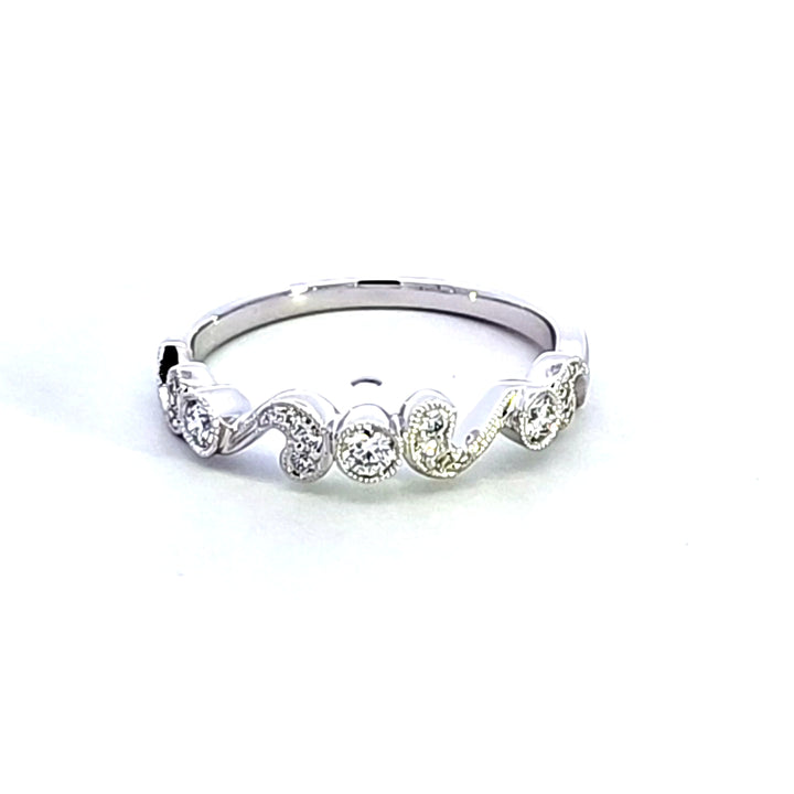 14KW Diamond Wedding Band