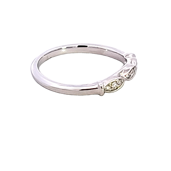 14KW Diamond Wedding Band