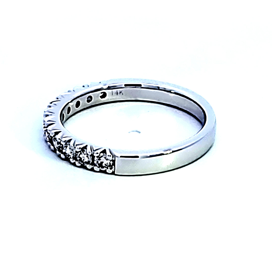 14KW Diamond Wedding Band