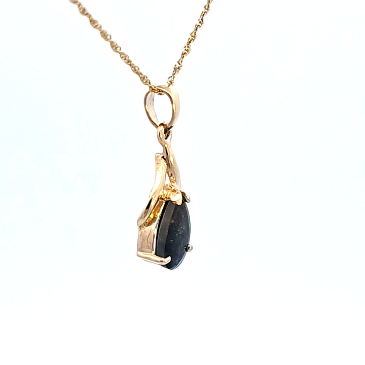 14KY Pear Ammolite Pendant