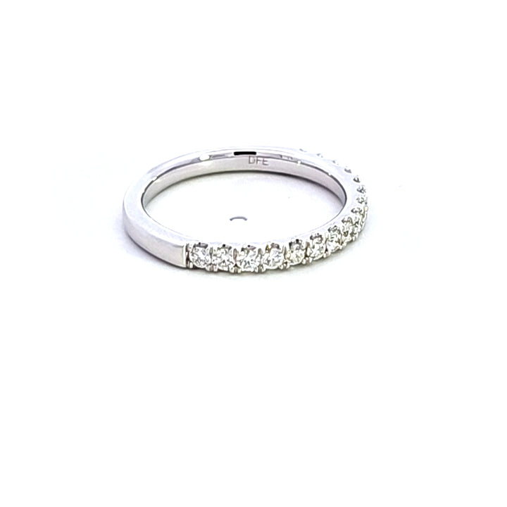 14KW Diamond Wedding Band