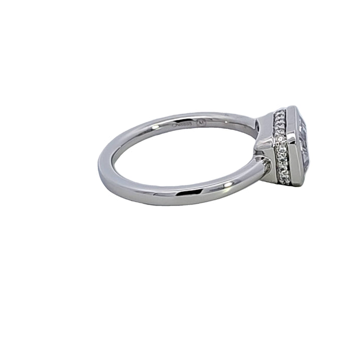 Platinum Diamond Semi Mount Engagement