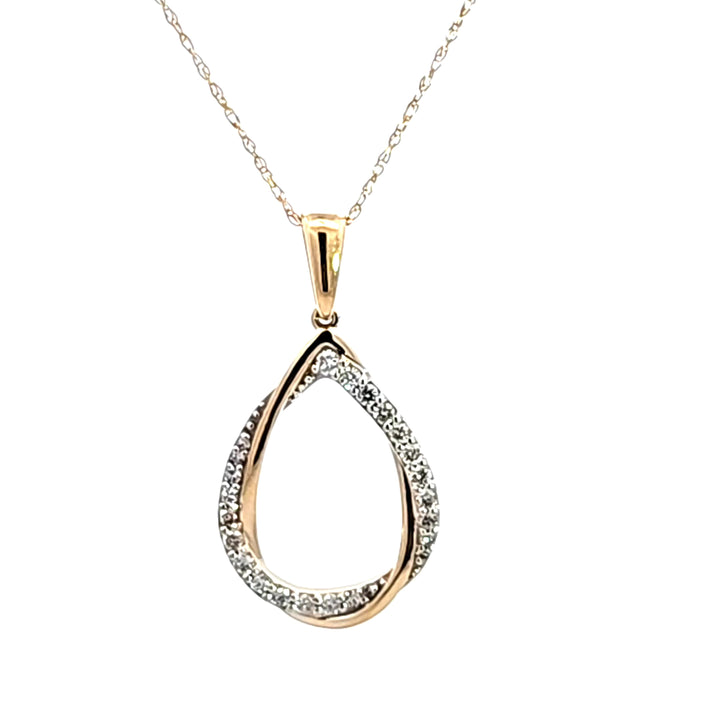 14KY Diamond Teardrop Pendant
