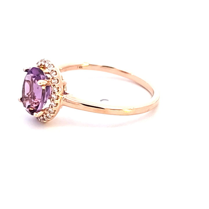 14KR Oval Amethyst and Diamond Fashion Ring