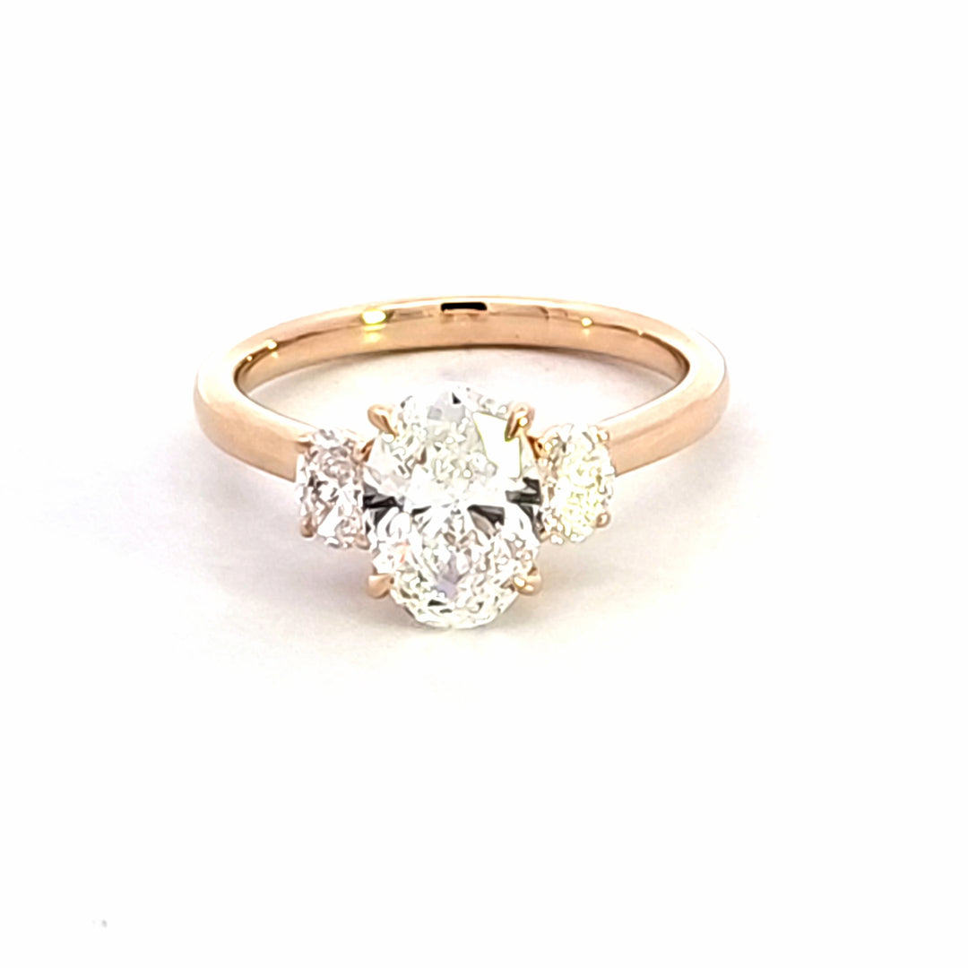 Lab Grown Diamond Engagement Ring