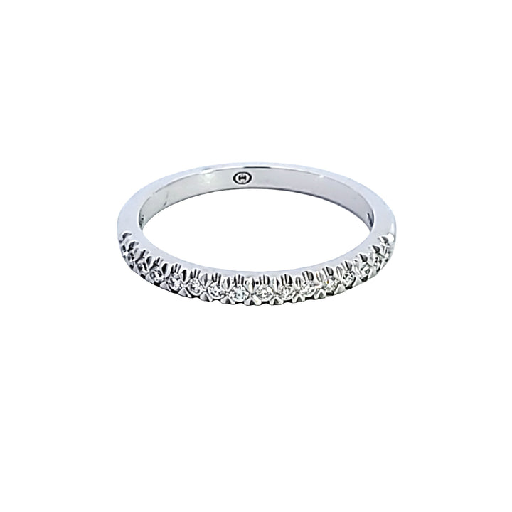 18KW Diamond Band