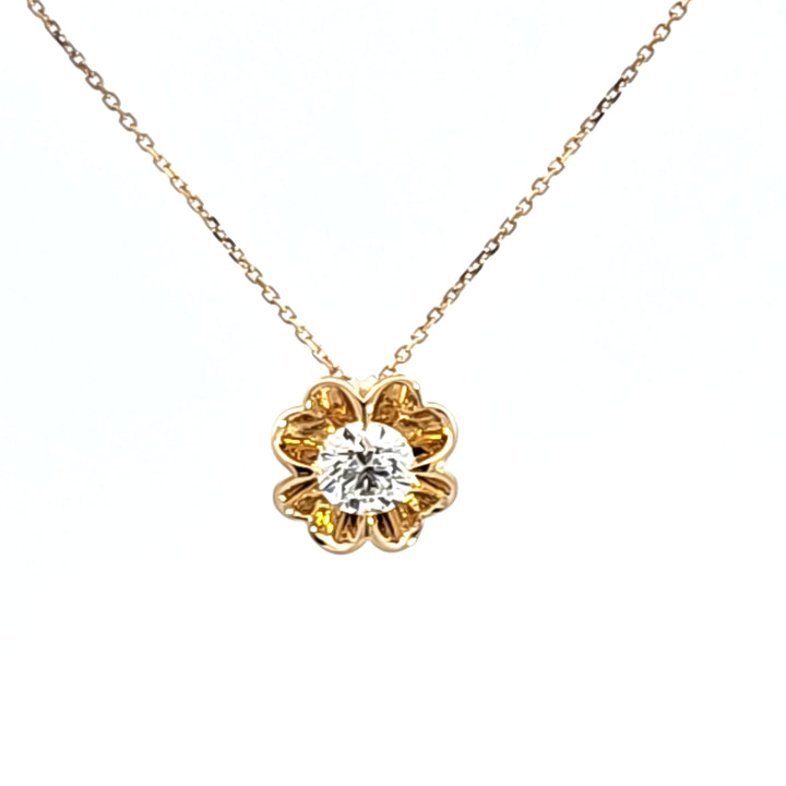 18KY Hearts On Fire Whimsical Clover Single Diamond Necklace
