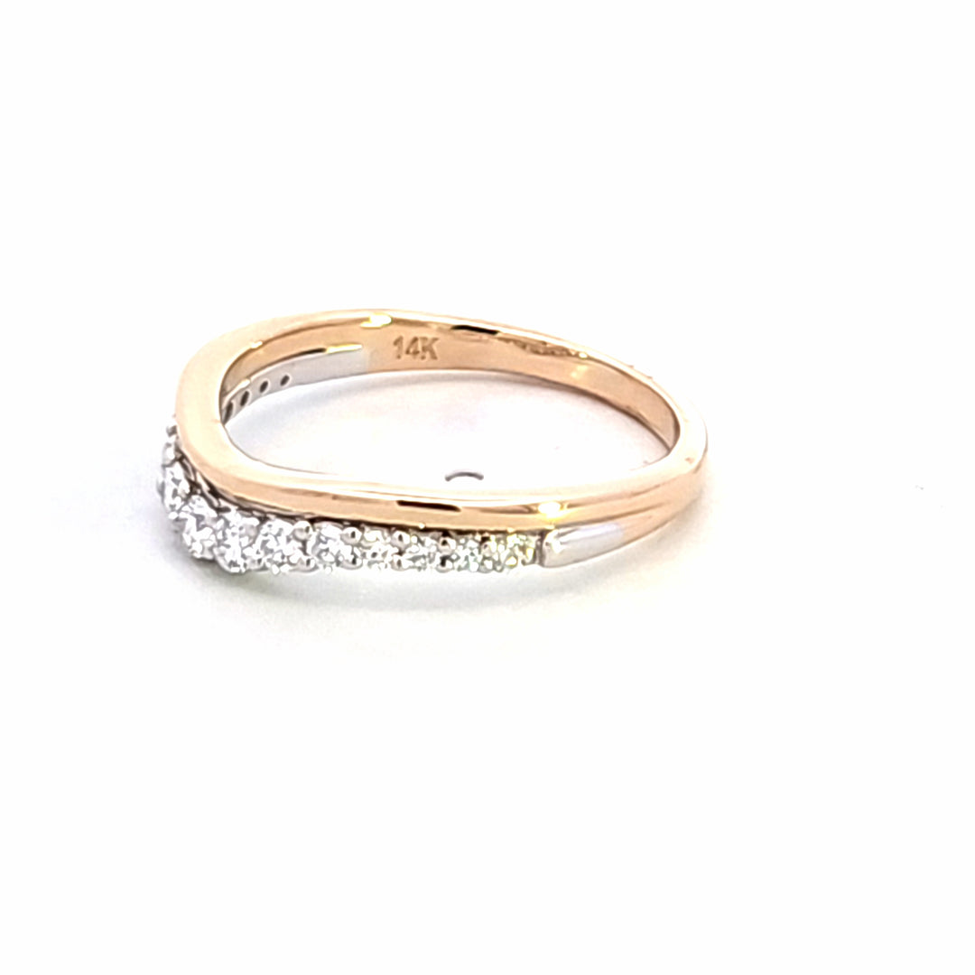 Diamond Wedding Bands  -  Women'