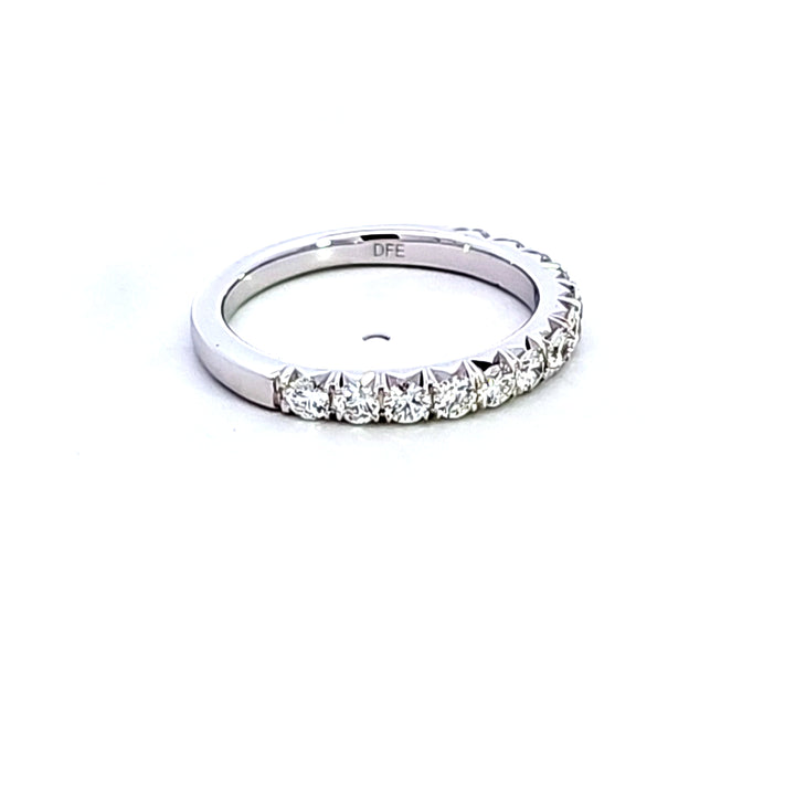 14KW Diamond Wedding Band