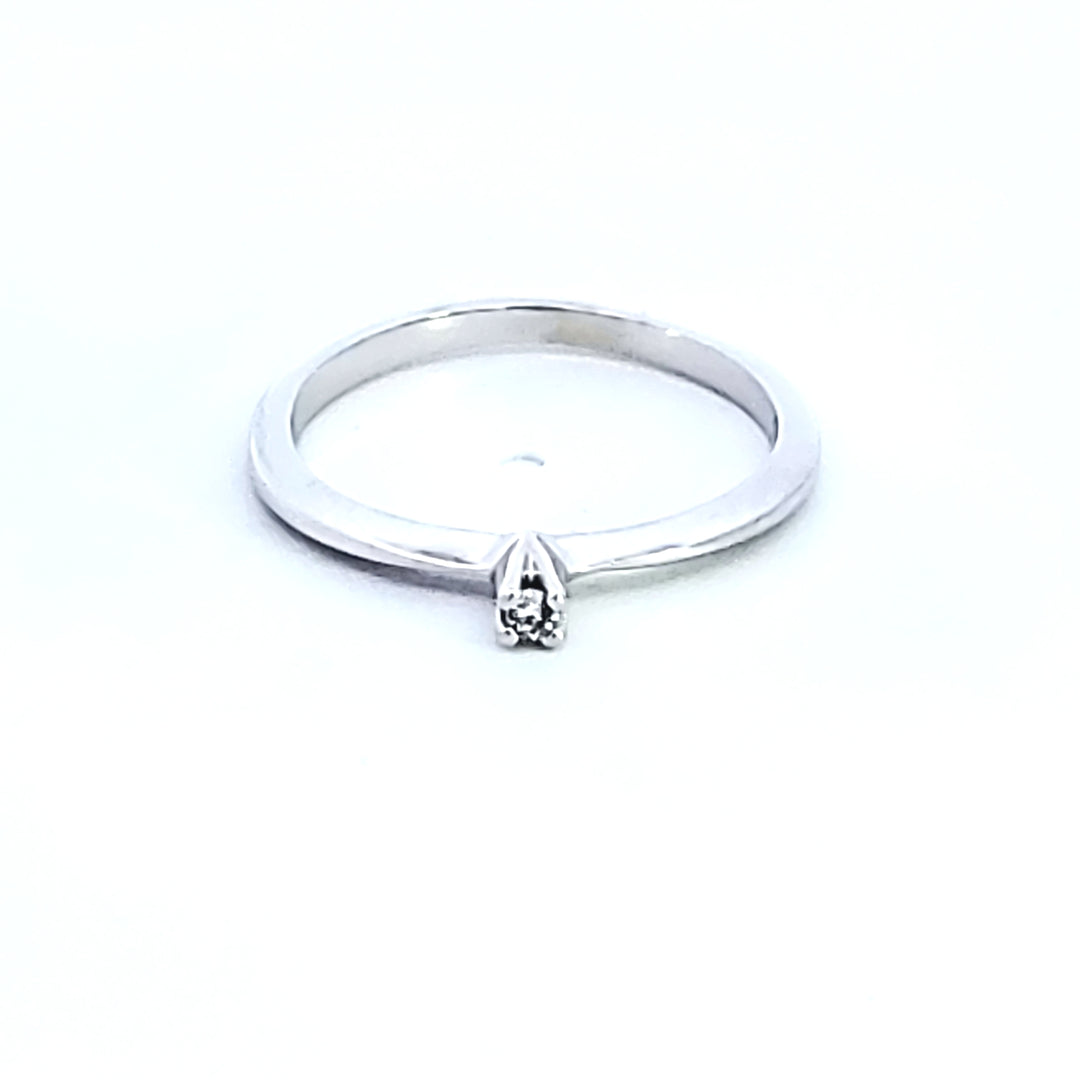 14KW Diamond Engagement Ring