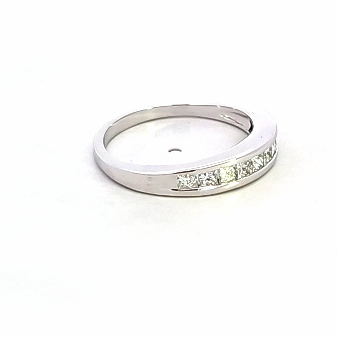 Diamond Wedding Bands  -  Women'