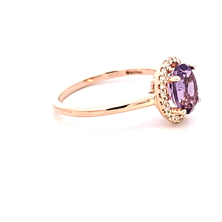14KR Oval Amethyst and Diamond Fashion Ring
