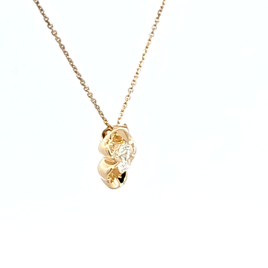18KY Hearts On Fire Whimsical Clover Single Diamond Necklace