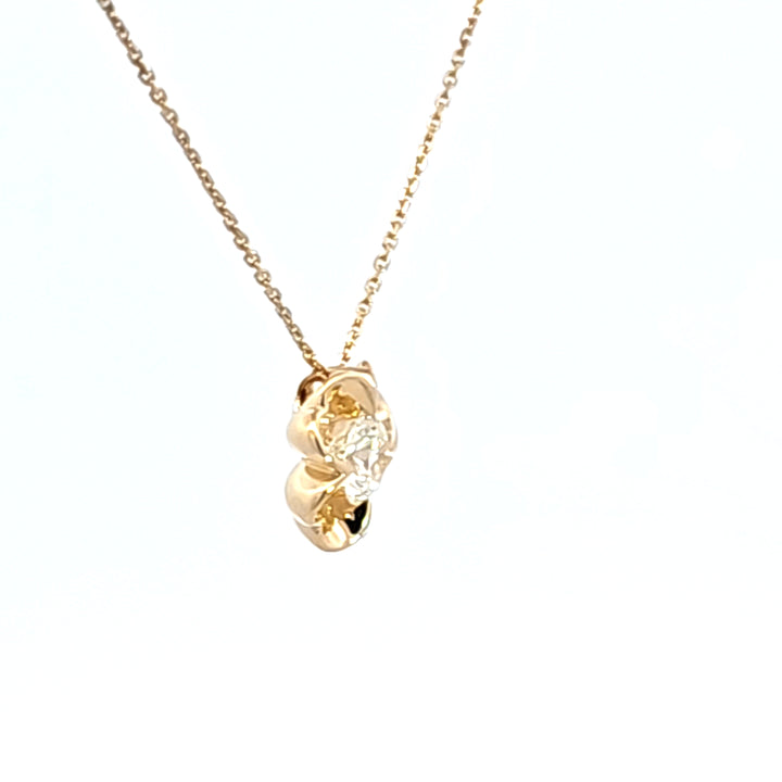 18KY Hearts On Fire Whimsical Clover Single Diamond Necklace