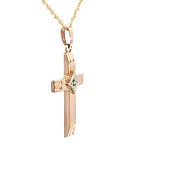 14KY Diamond Cross Pendant