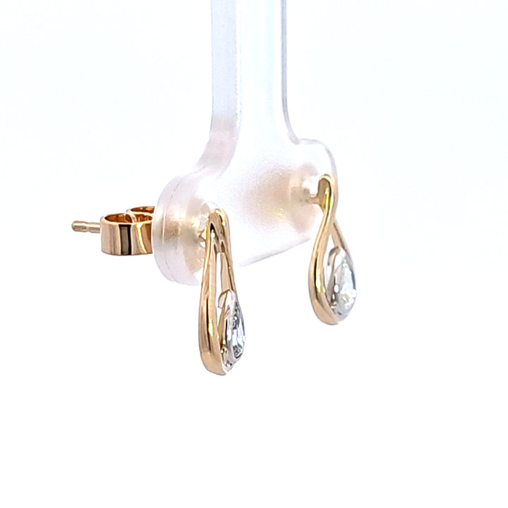 14KY Diamond Teardrop Earrings