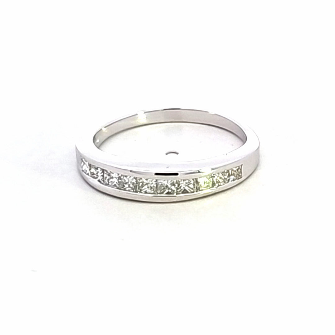 Diamond Wedding Bands  -  Women'