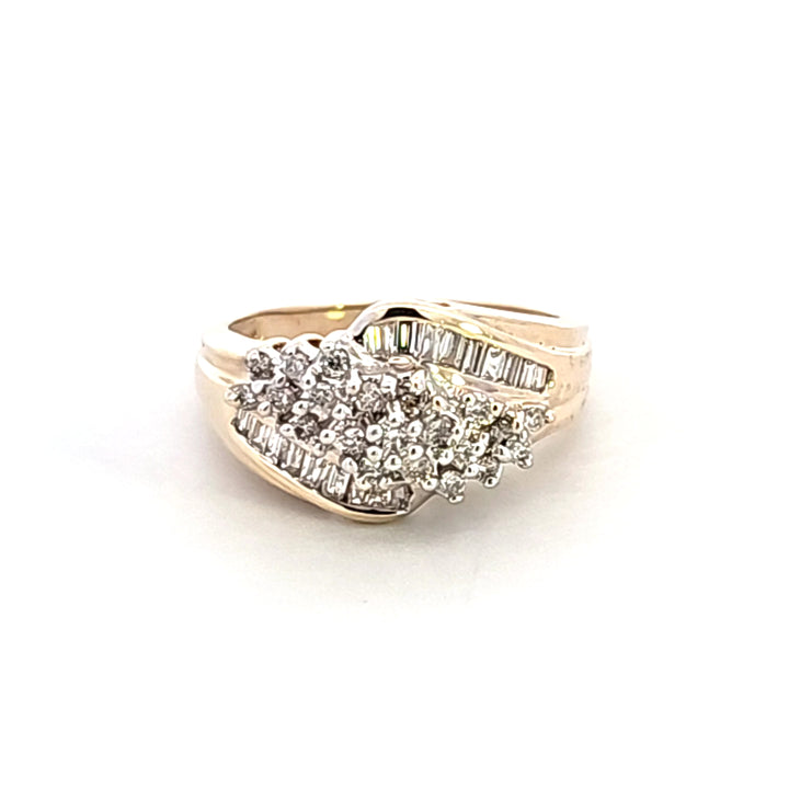 10KY Diamond Estate Ring