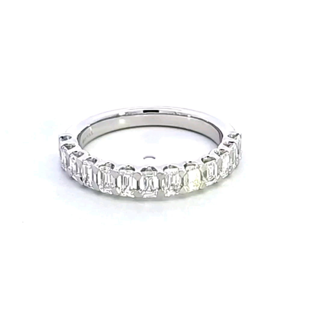 14KW Diamond Band