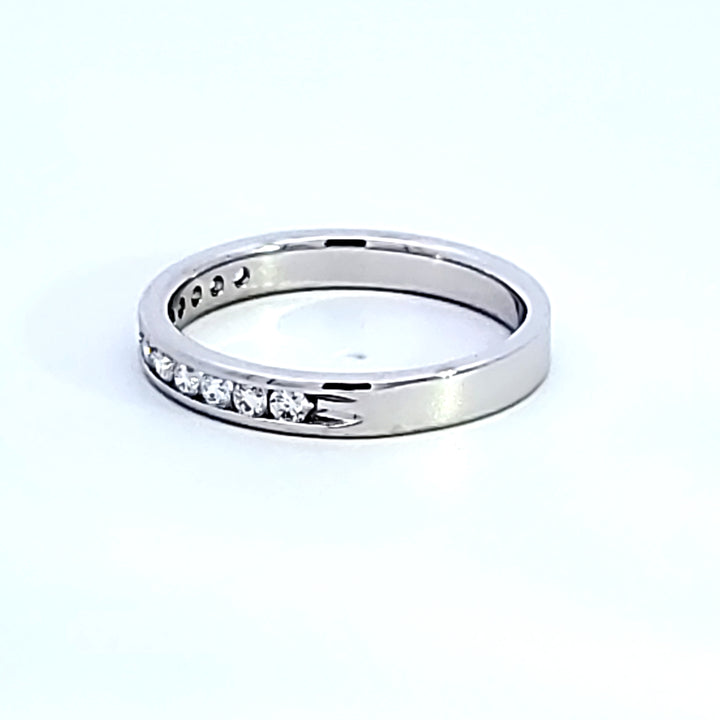 14KW Diamond Wedding Band