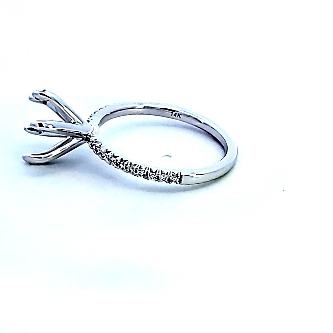 14KW Diamond Semi Mount Engagement Ring