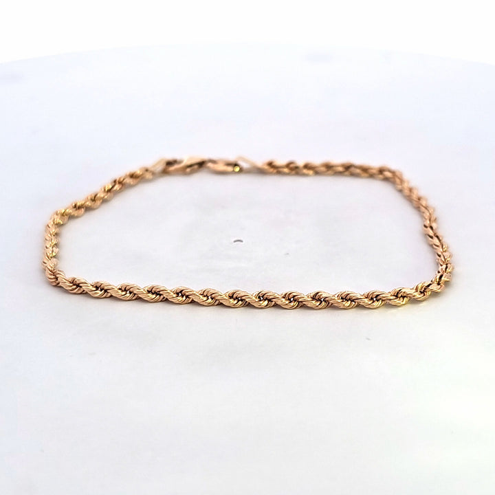 Estate or consignment Jewelry