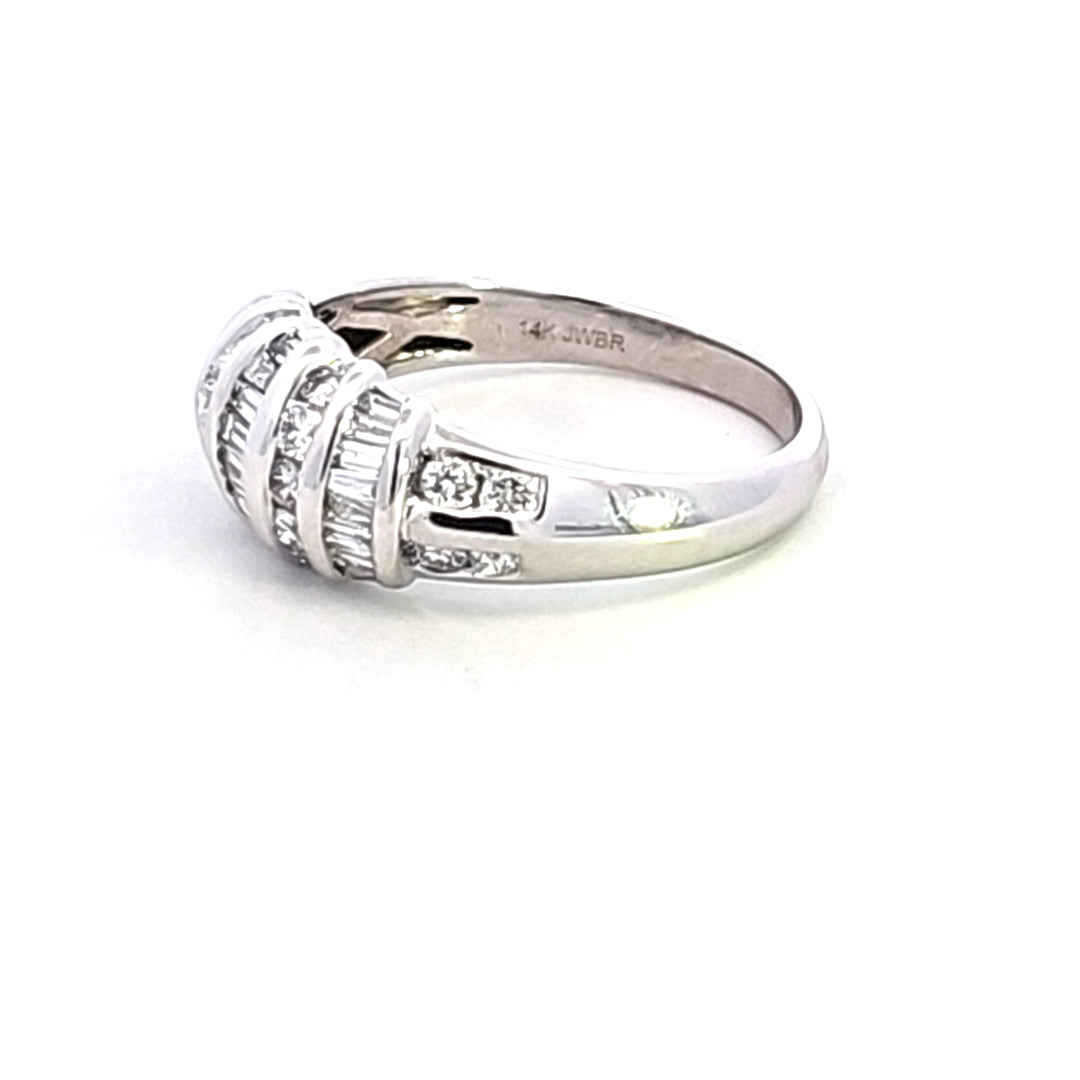 14KW Diamond Estate Ring