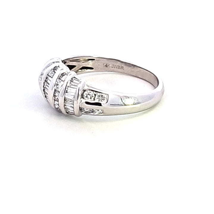 14KW Diamond Estate Ring