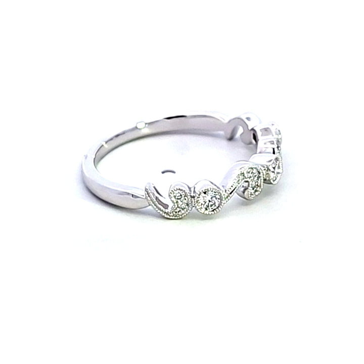 14KW Diamond Wedding Band