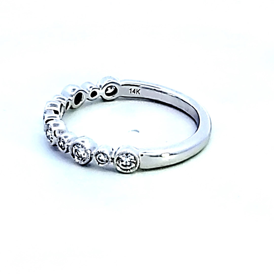 14KW Diamond Wedding Band