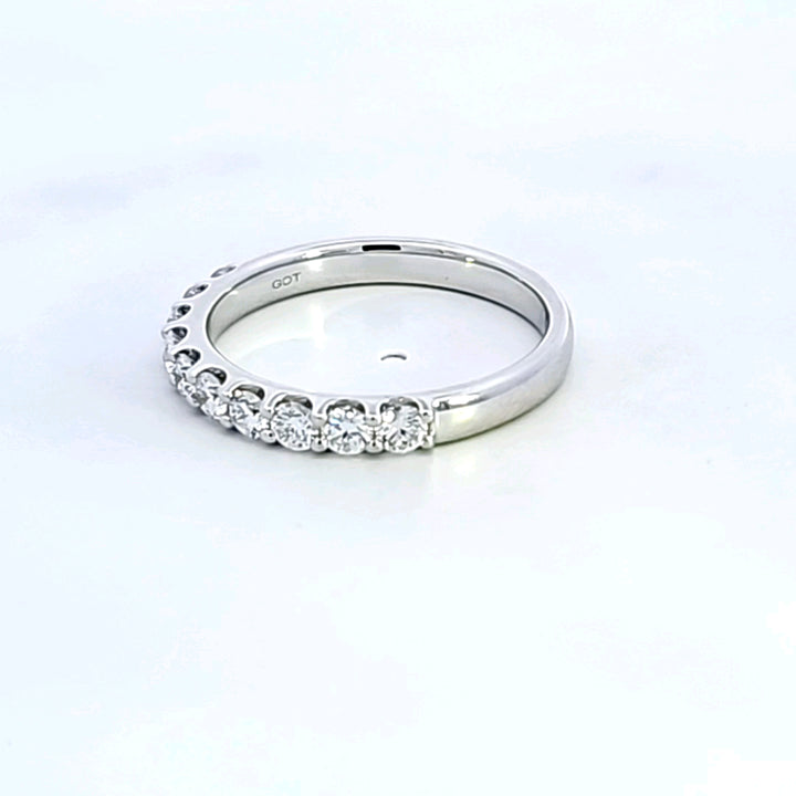 Diamond Wedding Bands  -  Women'