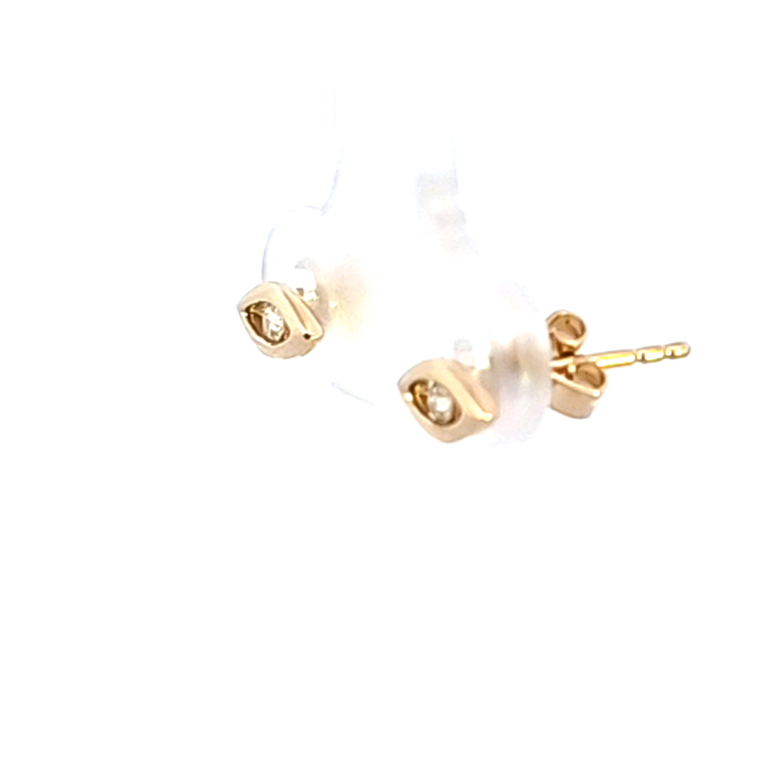 14KY Diamond Eye Shaped Earrings