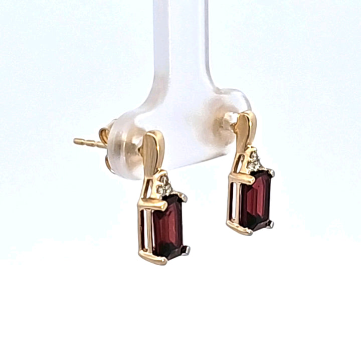 14KY Garnet and Diamond Earrings