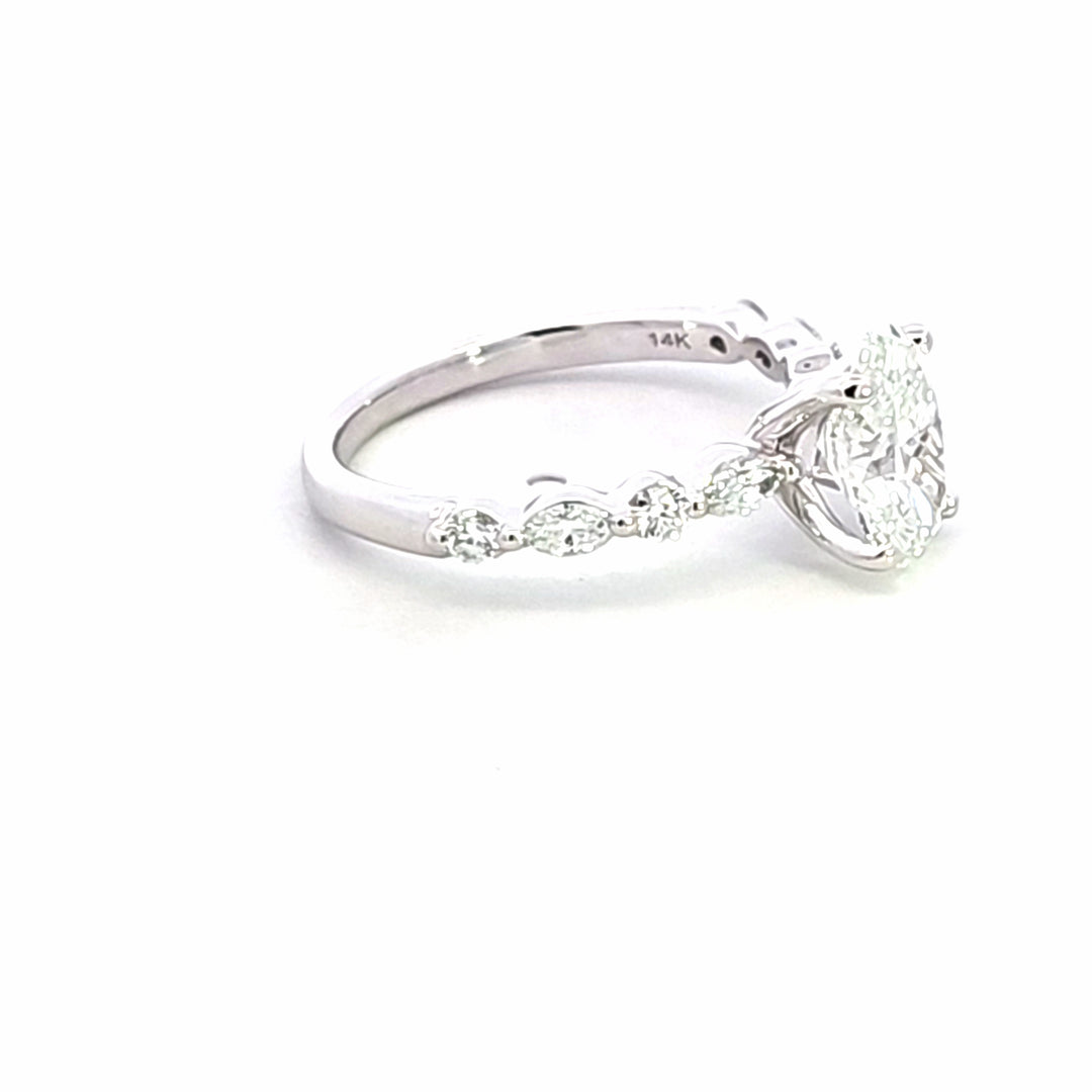 Lab Grown Diamond Engagement Ring