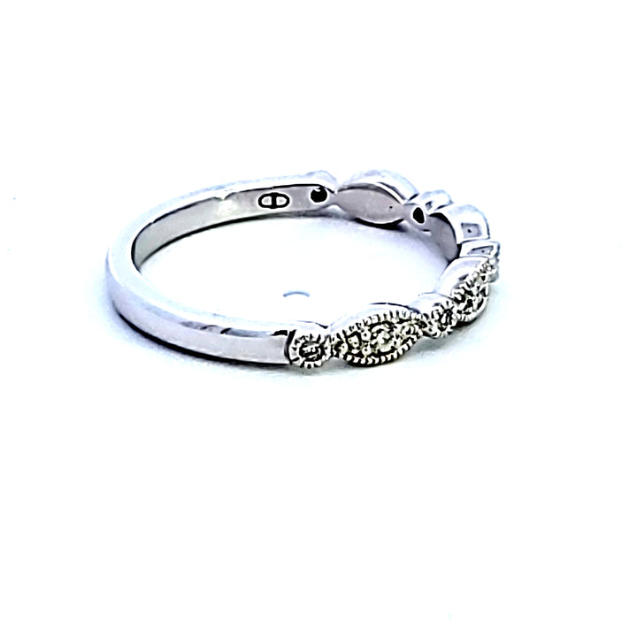 14KW Diamond Wedding Band