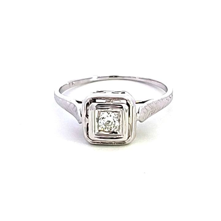 18KW Diamond Estate Ring