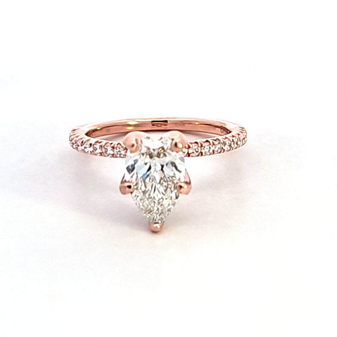 Lab Grown Diamond Engagement Ring