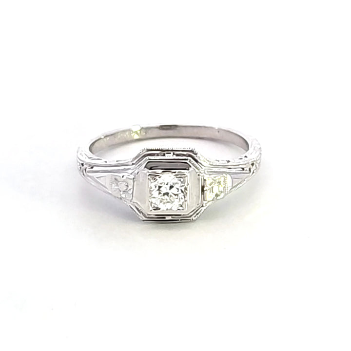 18KW Diamond Estate Ring