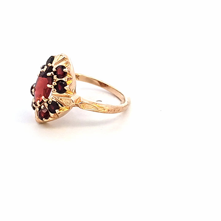 10KY Garnet Estate Ring