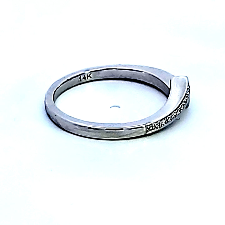 14KW Diamond Wedding Band