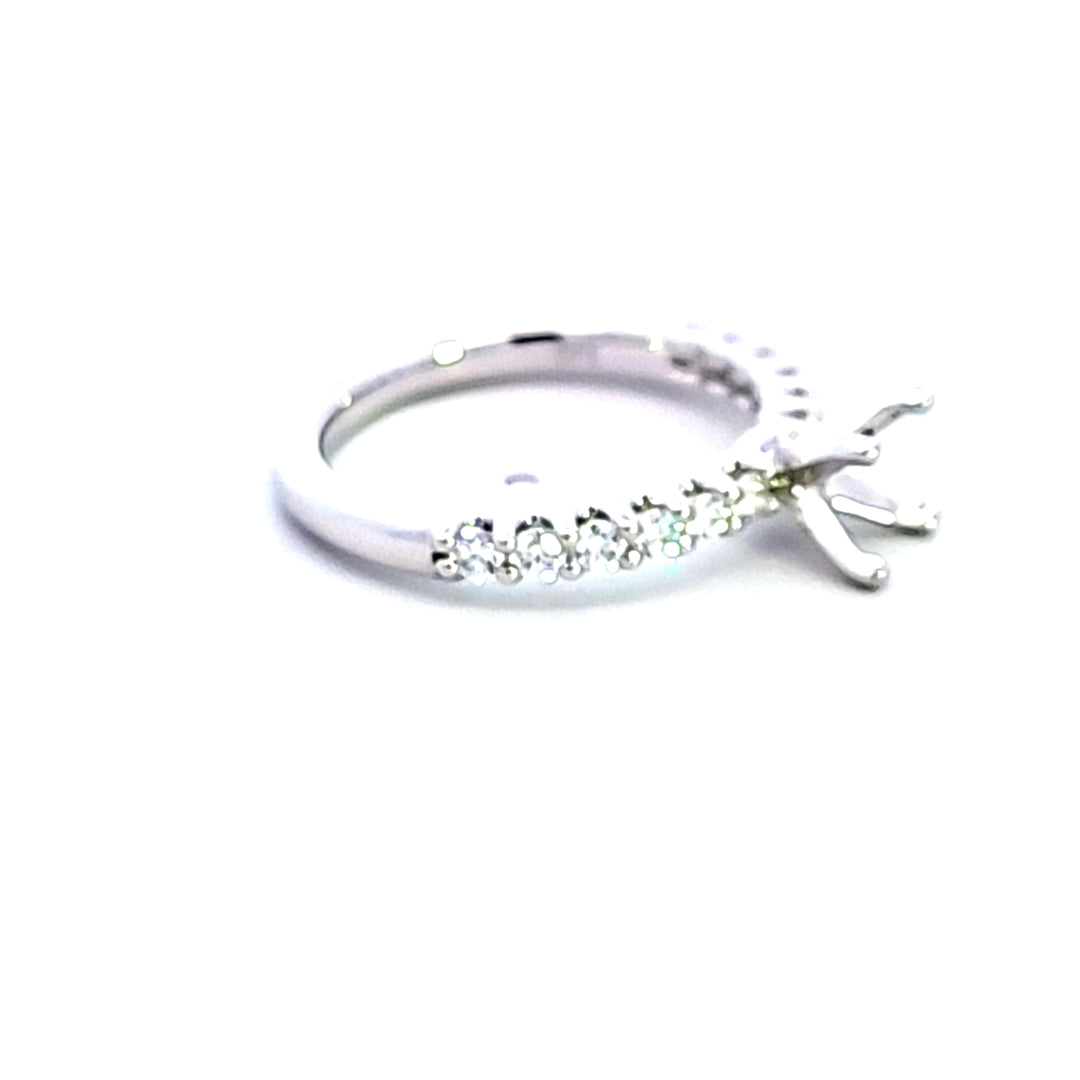 14KW Diamond Semi Mount Engagement Ring