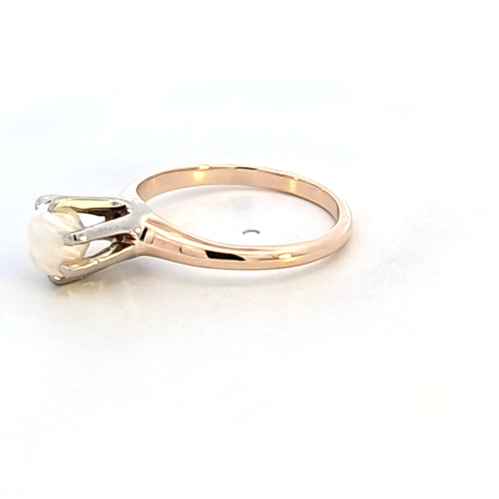 14KY Pearl Solitaire Estate Ring